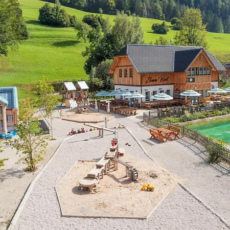 Near Grundlsee Holiday home *